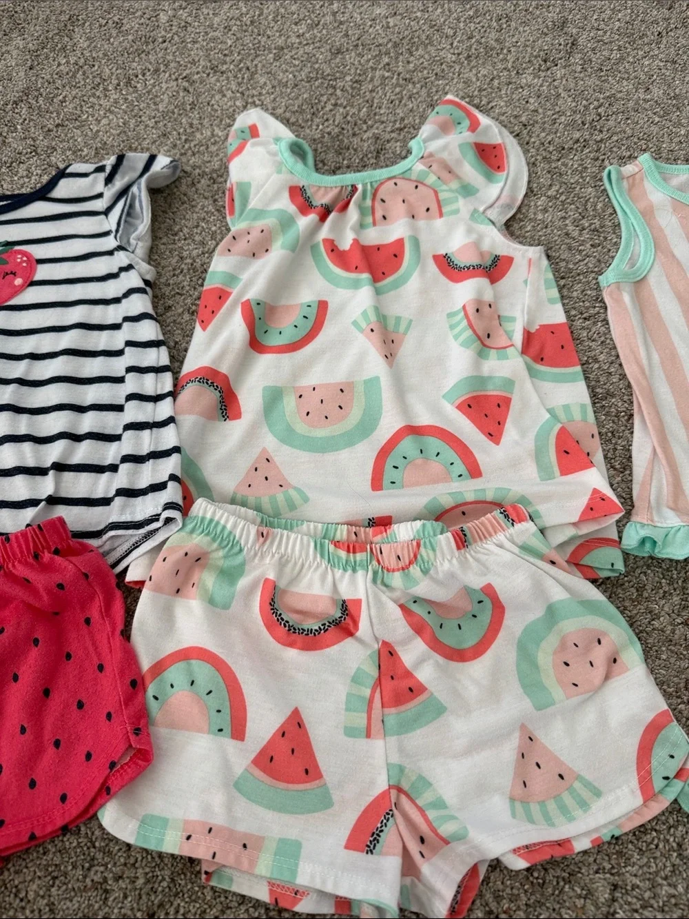Carter's Girls Watermelon & Strawberry short and tank Pajama Sets 4t bundle
